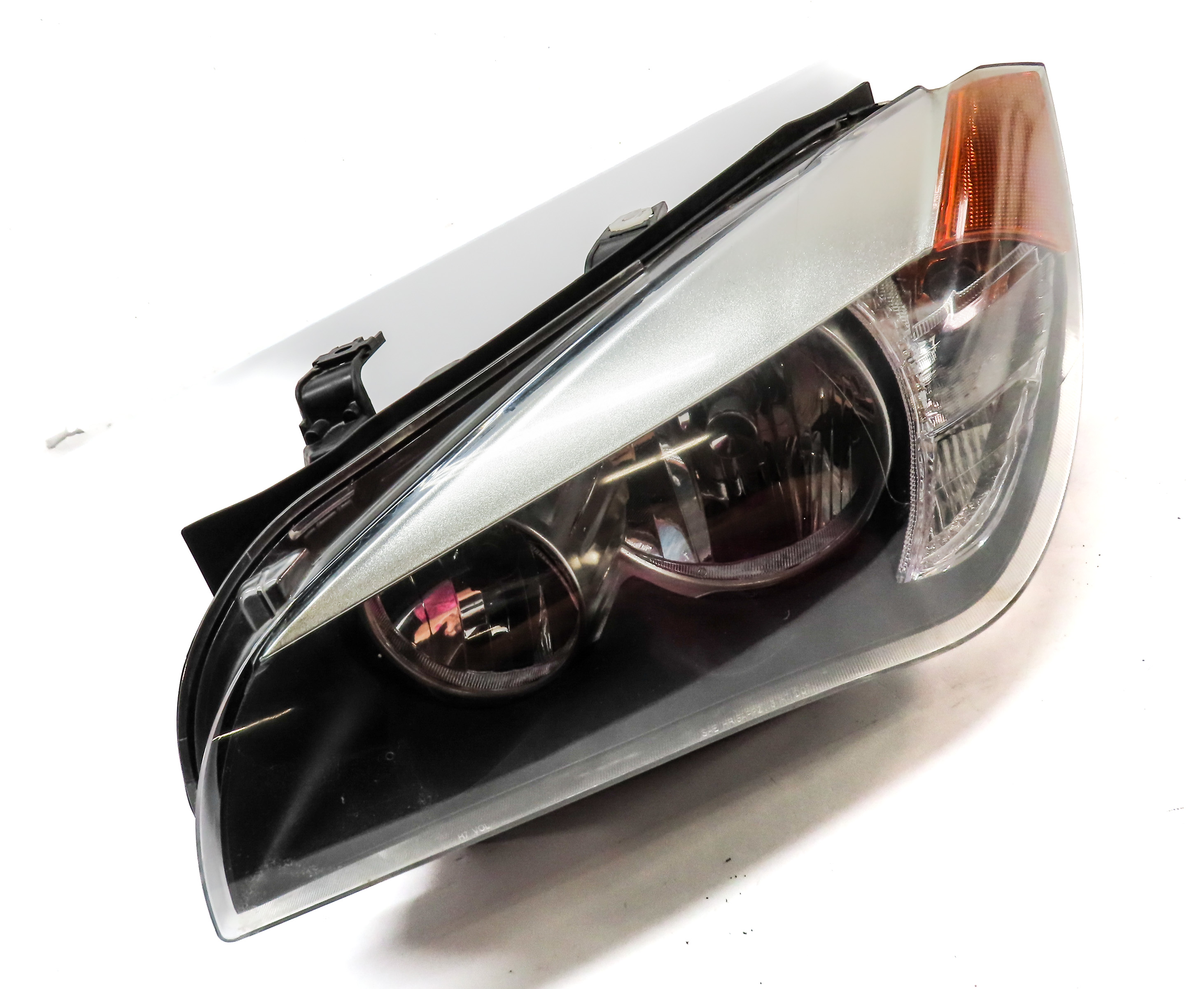 2013-2015 BMW X1 (E84) LEFT FRONT DRIVER HALOGEN HEADLIGHT LIGHT LAMP — exact item pictured